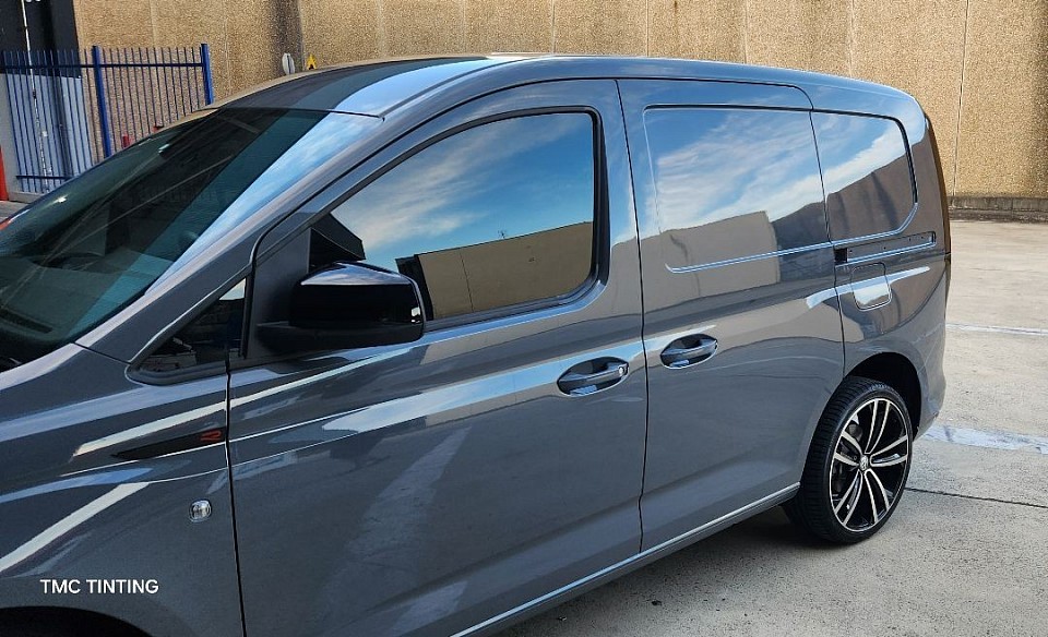 car window tint Liverpool, mobile window tinting Sydney, ceramic car tint NSW, affordable car tint deals, privacy car tint near me, heat reduction window film, UV protection car tint, same day tint service, professional auto tint installation, South West Sydney window tinting